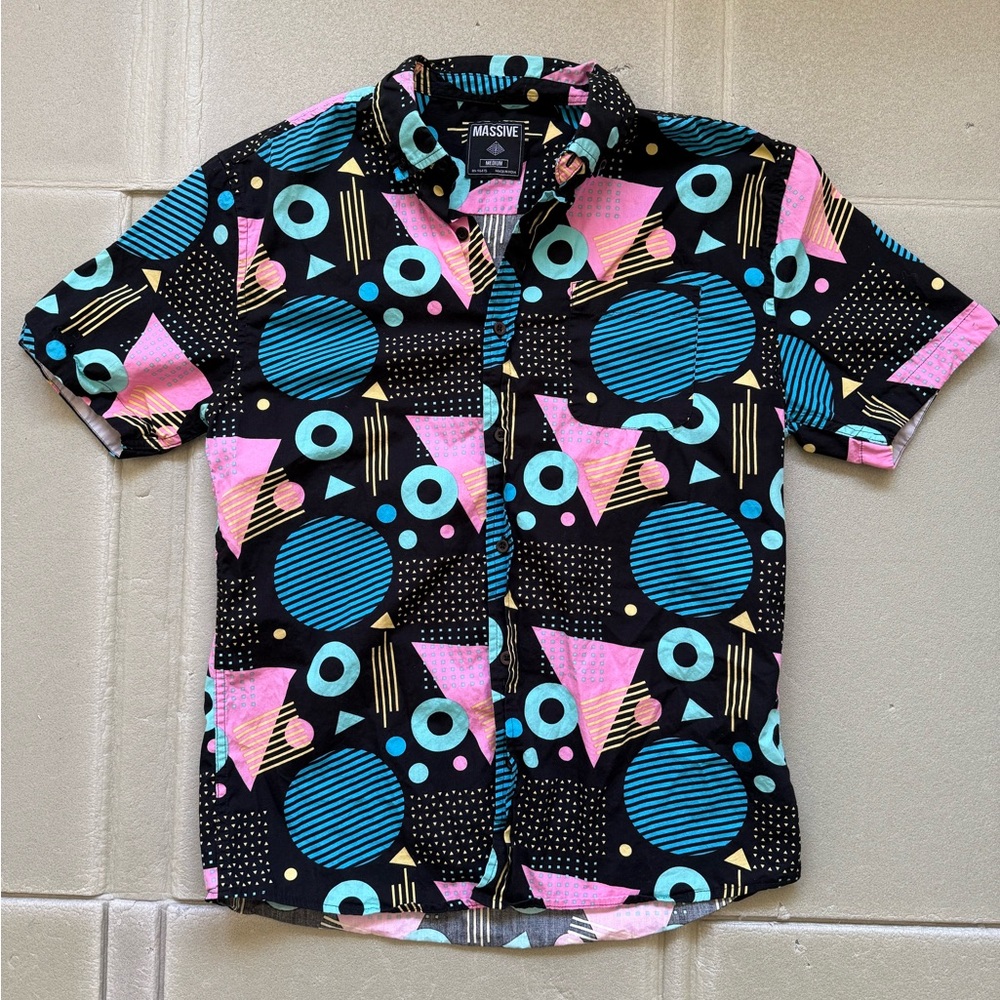 Massive Brand Button Down 80s Retro Shirt Men Medium Excellent Condition